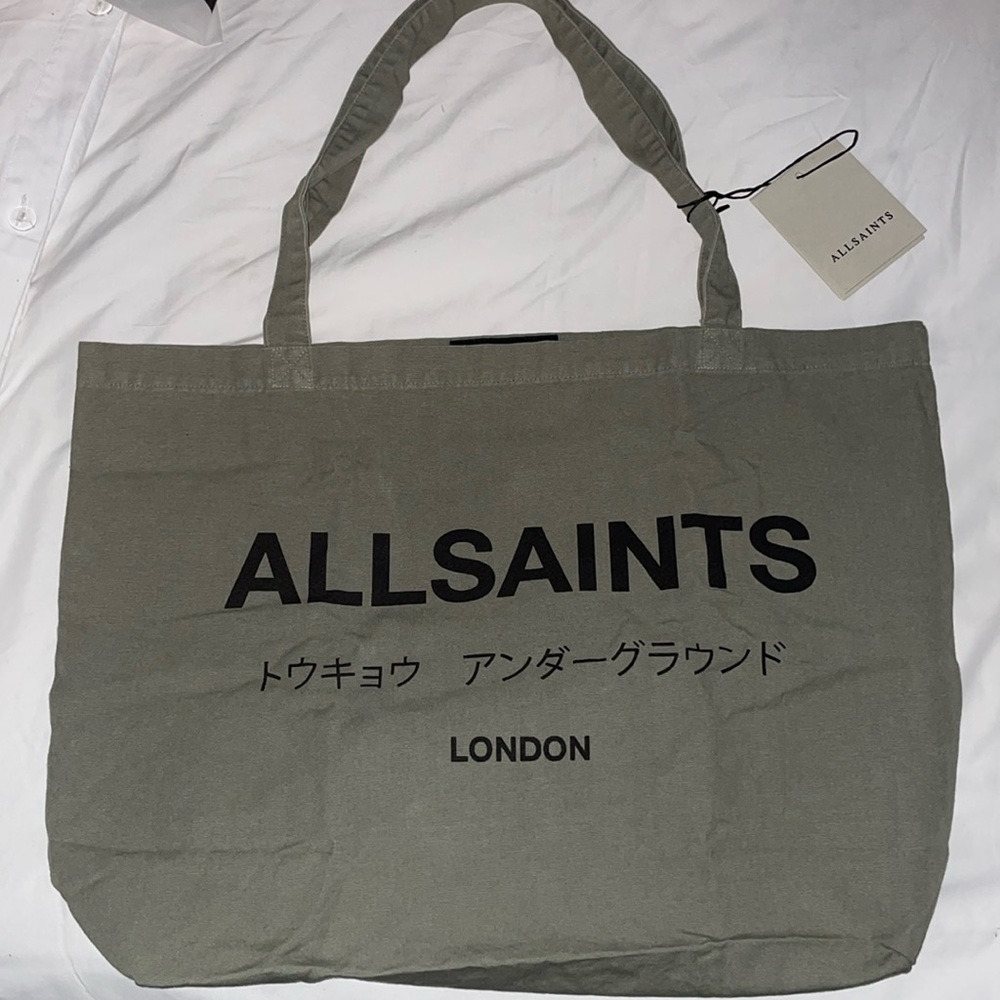 Underground Tote